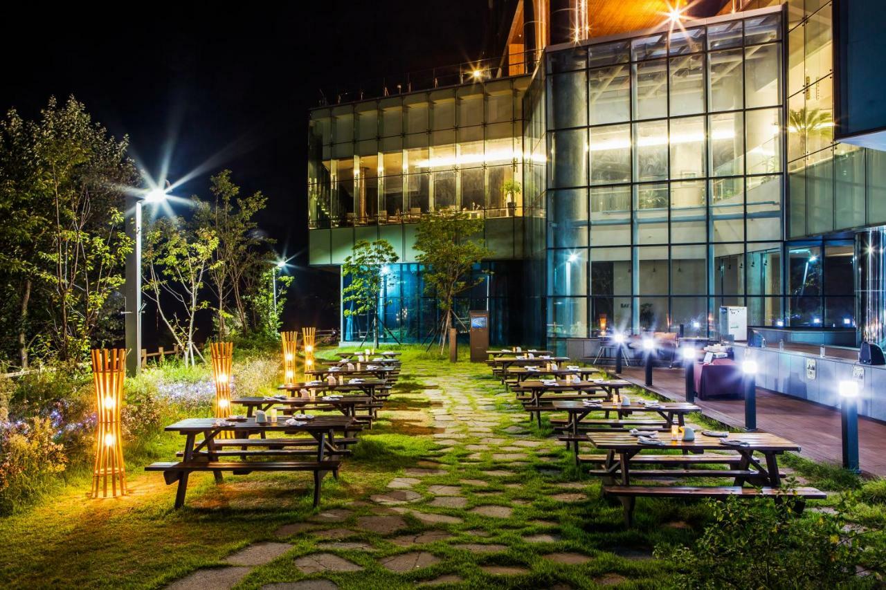 Hidden Bay Hotel Yeosu Exterior photo