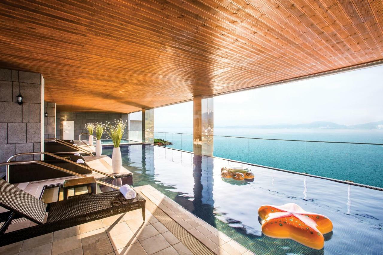 Hidden Bay Hotel Yeosu Exterior photo