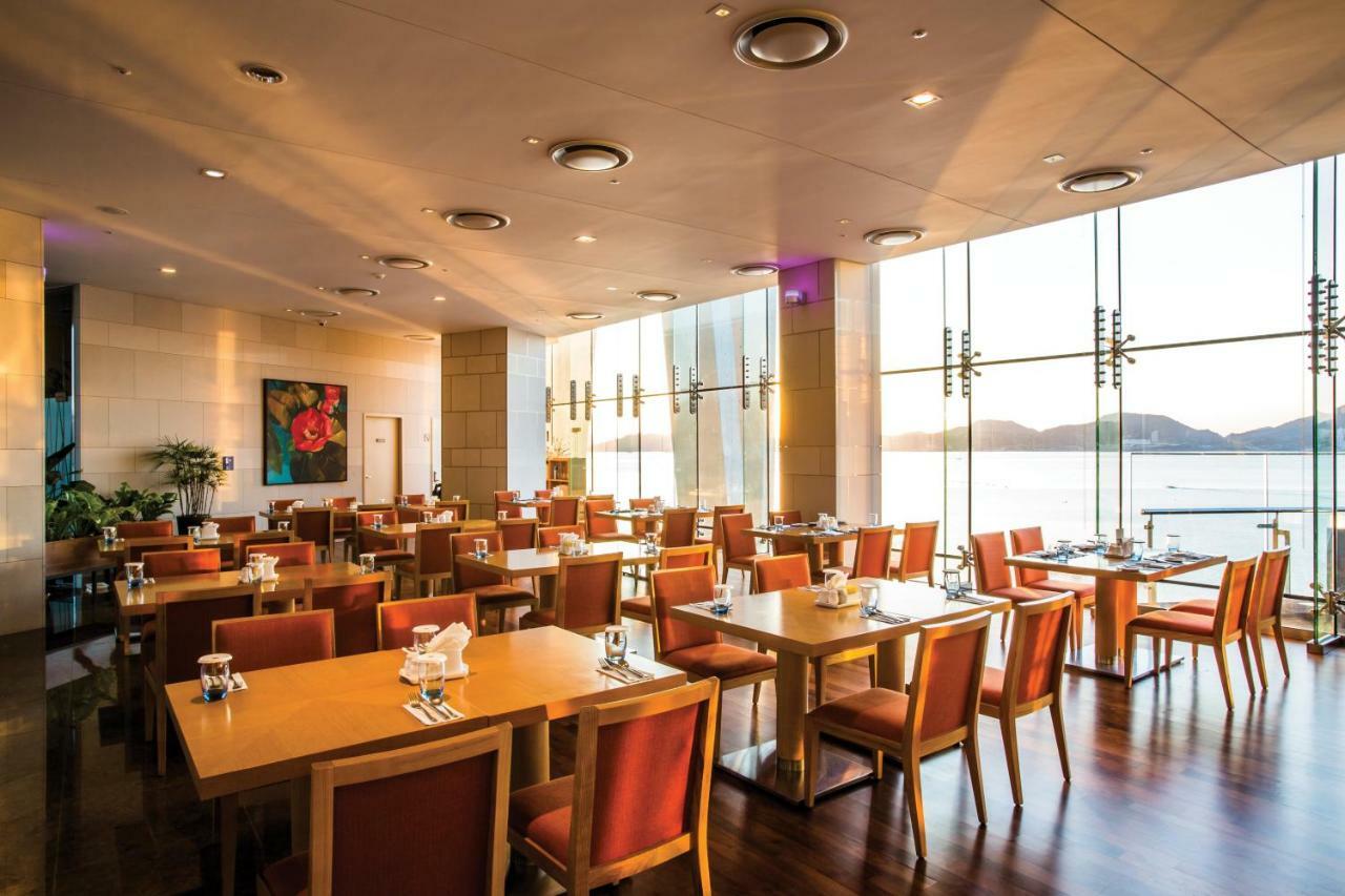 Hidden Bay Hotel Yeosu Exterior photo